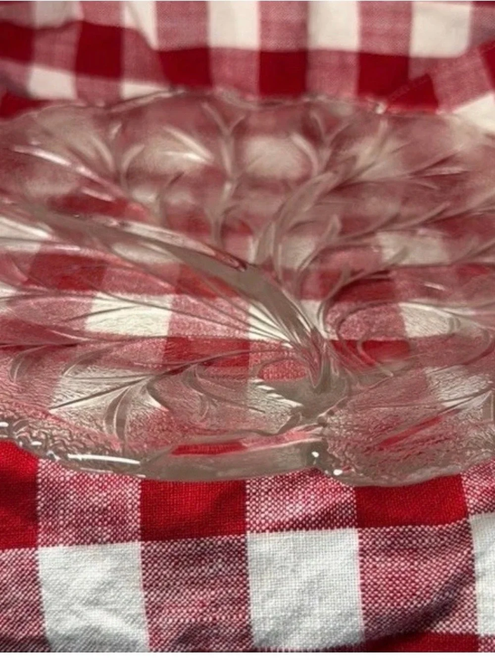 Clear Glass Decorative Salad Plate - Clear